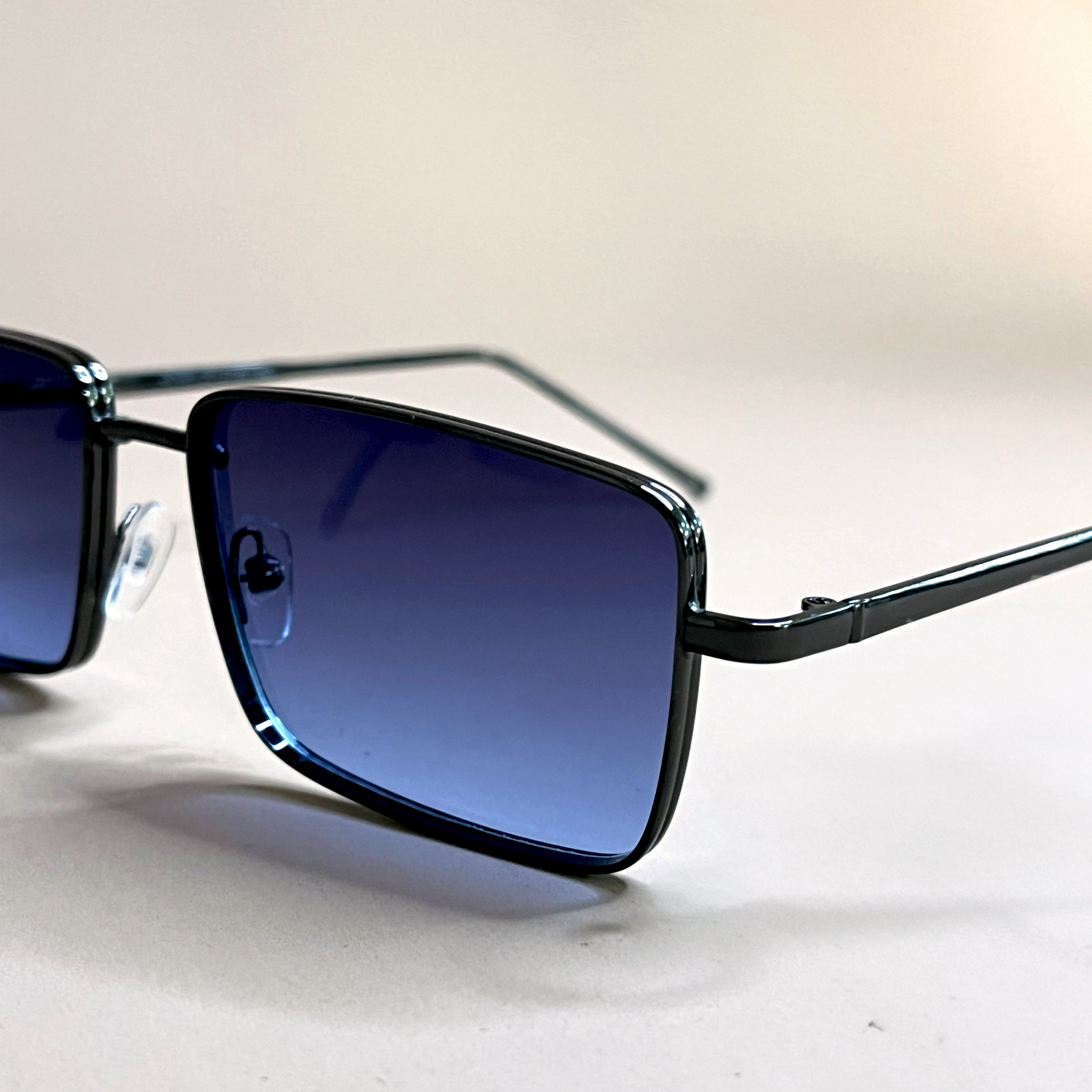 Metal Rim Blue Ombre Sunglasses