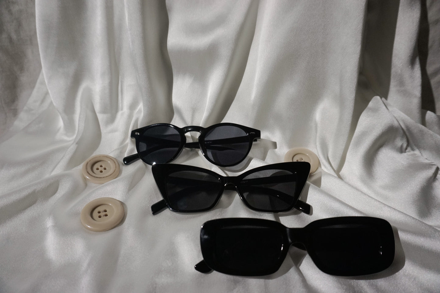 Black Cat-eye Sunglasses